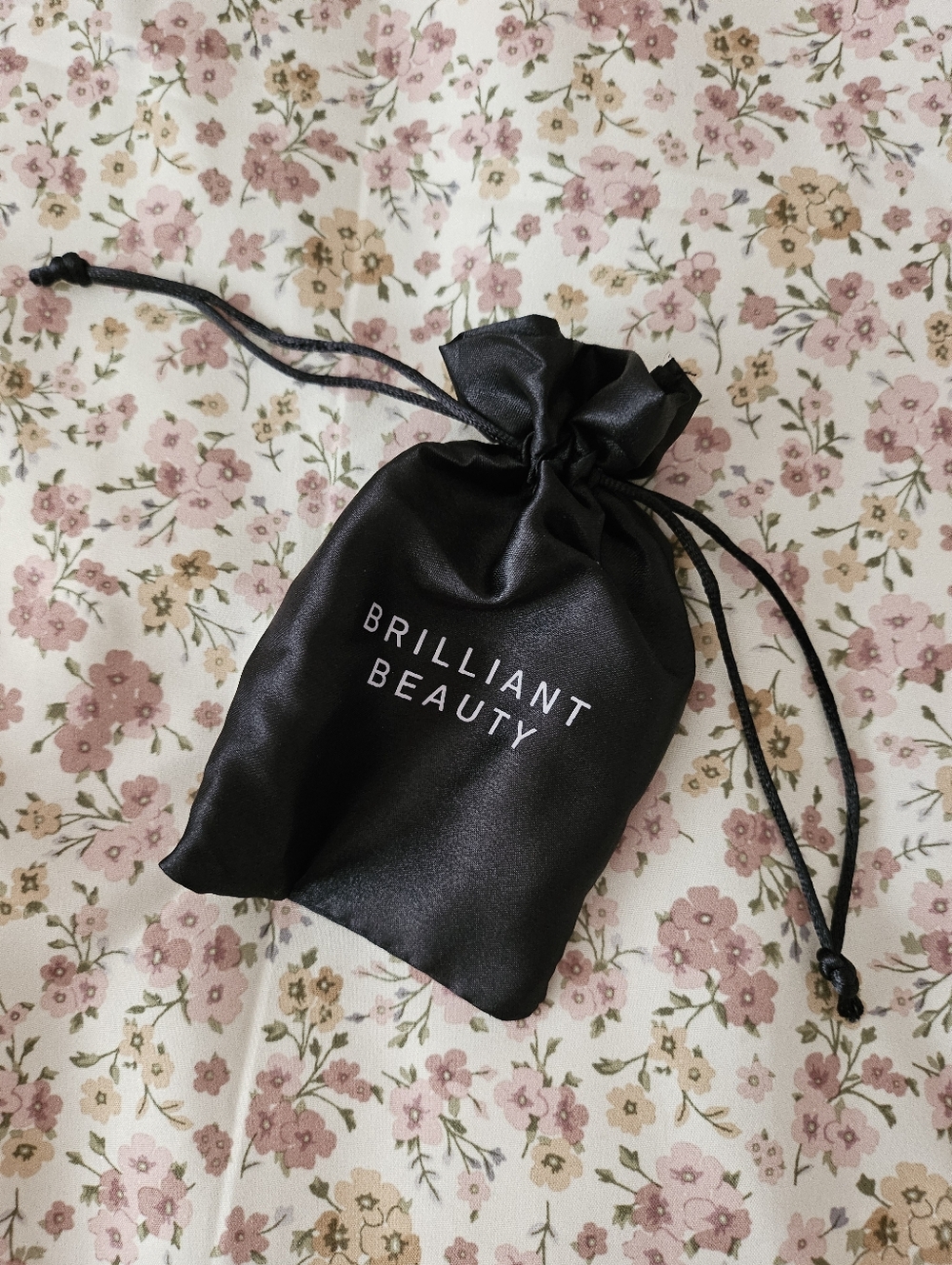 Brilliant Beauty Eyelash Curler
